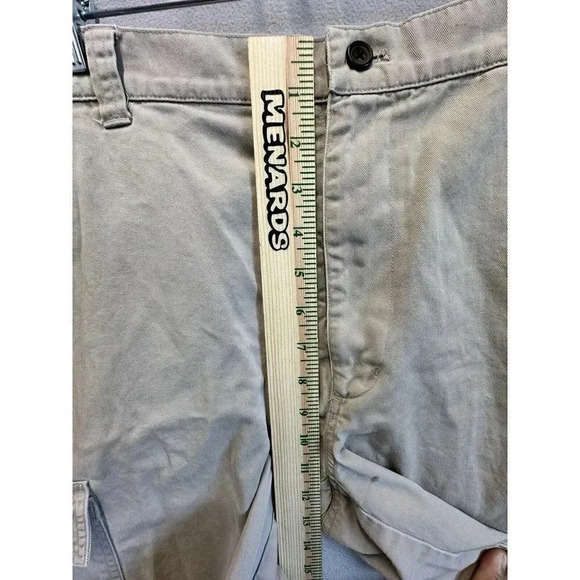 Vintage Ralph Lauren Chaps Shorts Mens 36 x9" Inseam Beige Tan Cargo Pockets Y2K - Picture 6 of 10